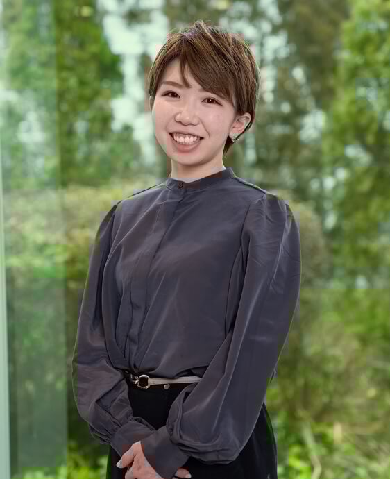 スタイリスト岡本佑里花